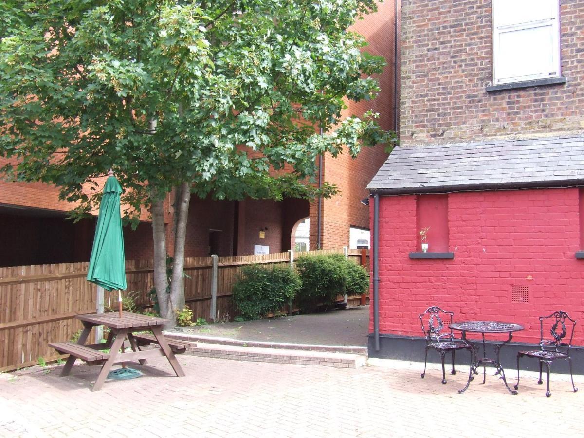 Alexandra Guest House Hemel Hempstead Buitenkant foto