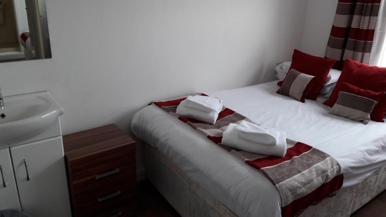 Alexandra Guest House Hemel Hempstead Buitenkant foto
