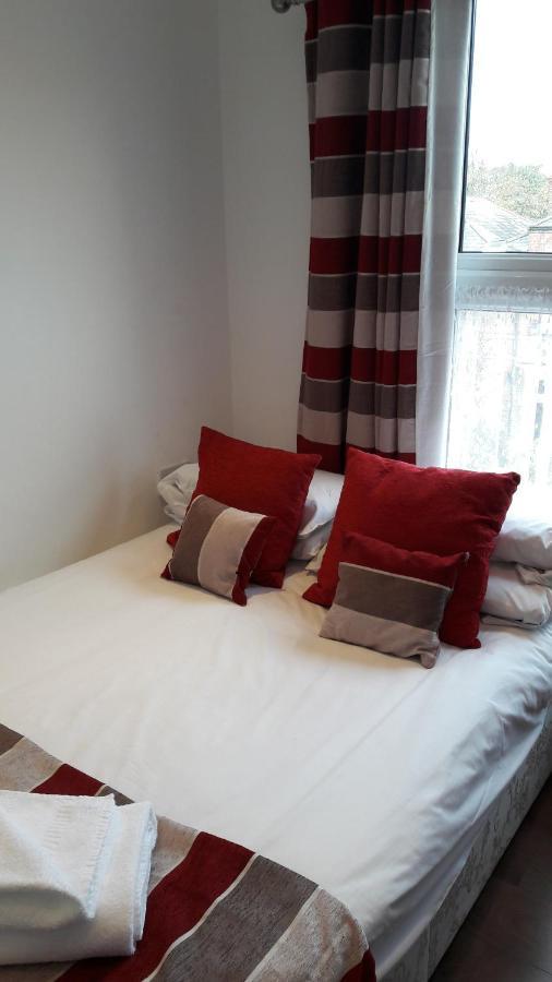 Alexandra Guest House Hemel Hempstead Buitenkant foto