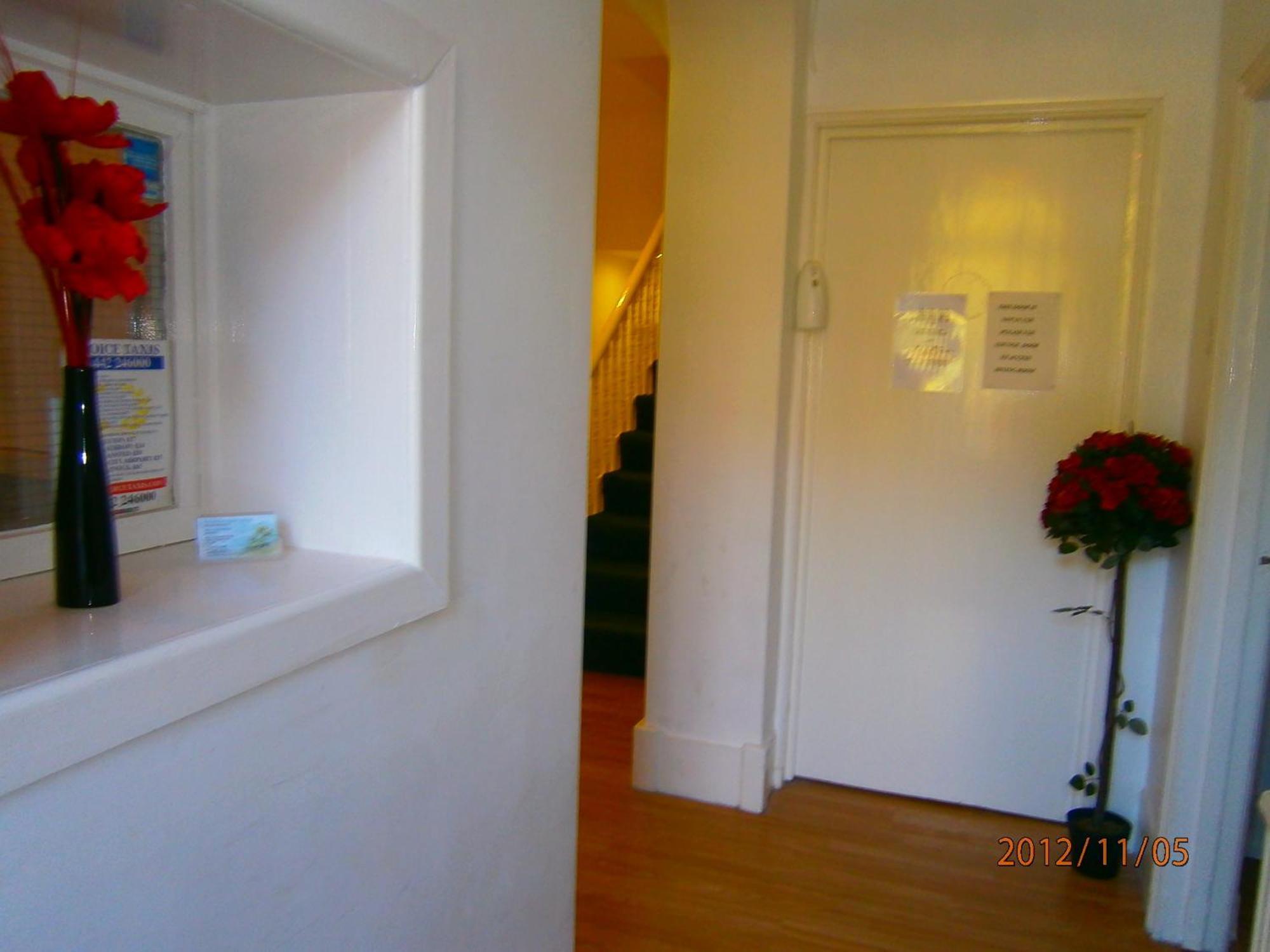 Alexandra Guest House Hemel Hempstead Buitenkant foto